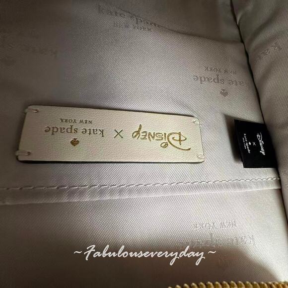 Kate Spade Disney X KSNY Chip N Dale Mini Tote Crossbody In Leather/Chalk KL749 - Picture 10 of 10